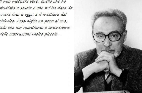 Immagine che contiene Viso umano, uomo, vestiti, persona
Il contenuto generato dall'IA potrebbe non essere corretto.